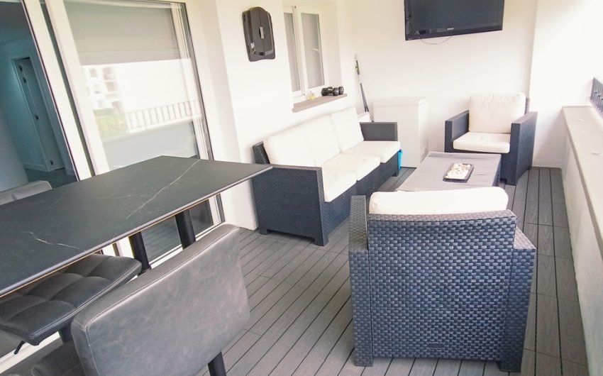 Resale - Apartment -
Hacienda Riquelme Golf Resort - Inland