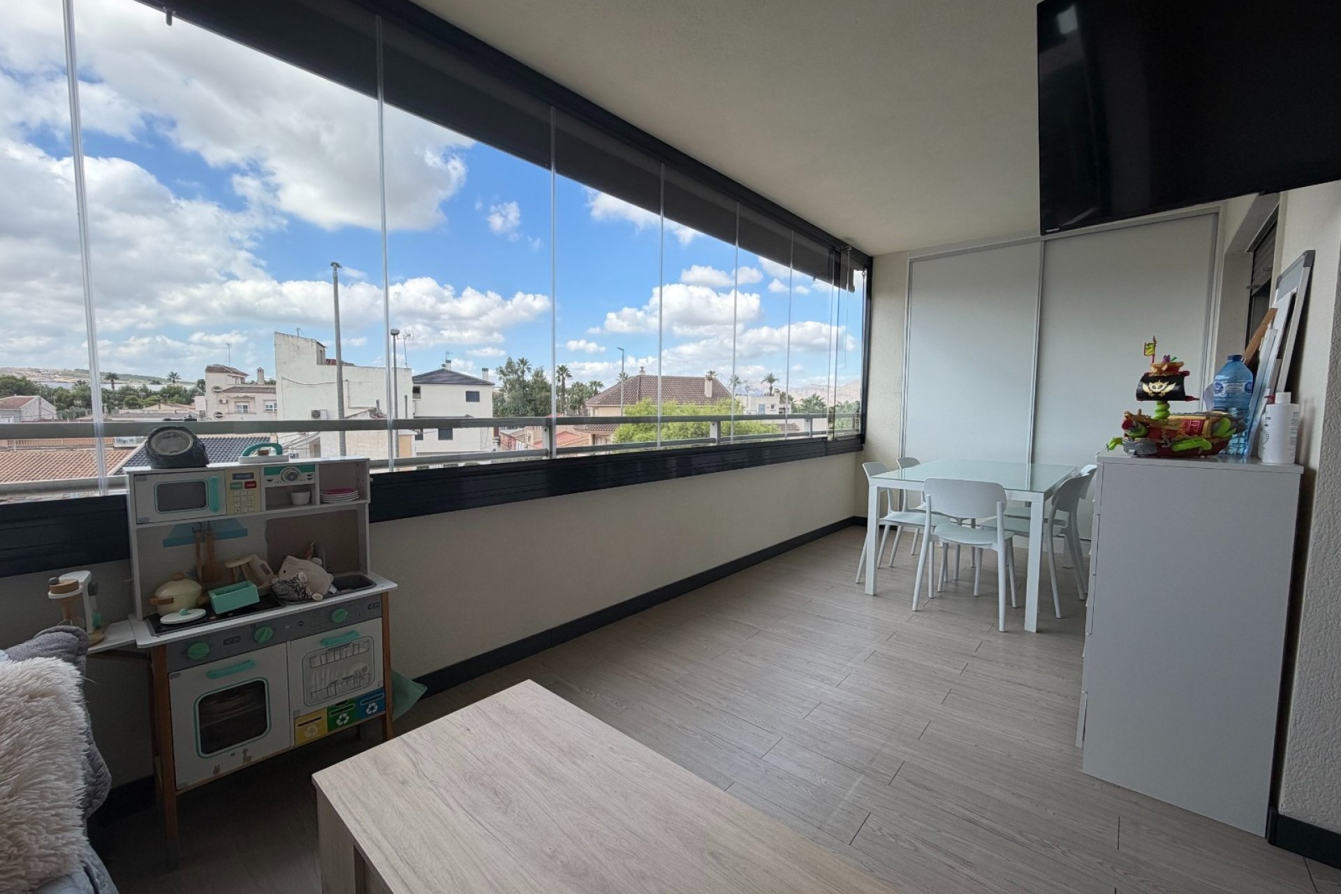 Resale - Apartment -
Jacarilla - Inland