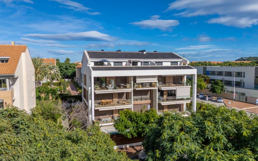 Resale - Apartment -
Jávea - El Arenal