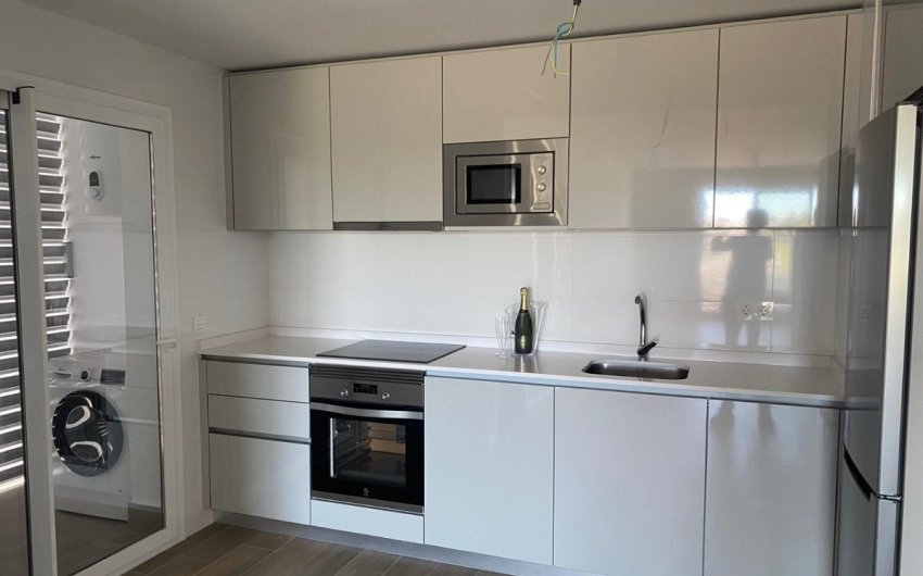 Resale - Apartment -
La Campana - Inland