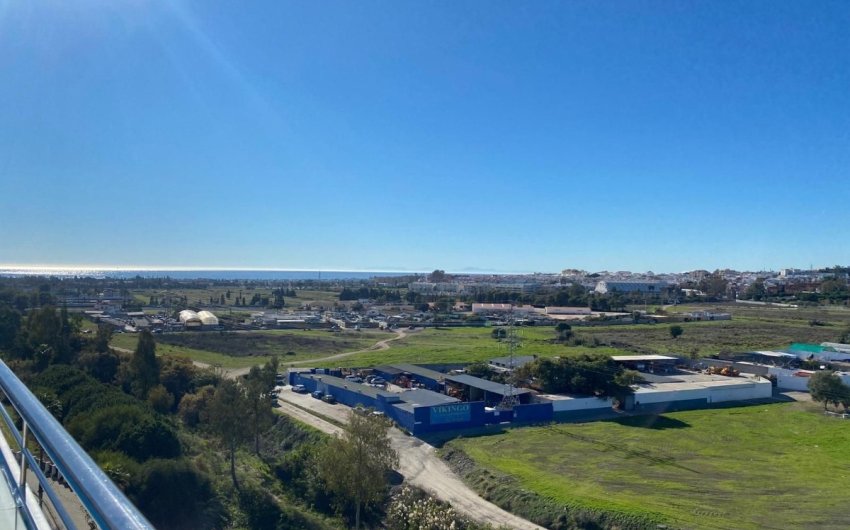 Resale - Apartment -
La Campana - Inland