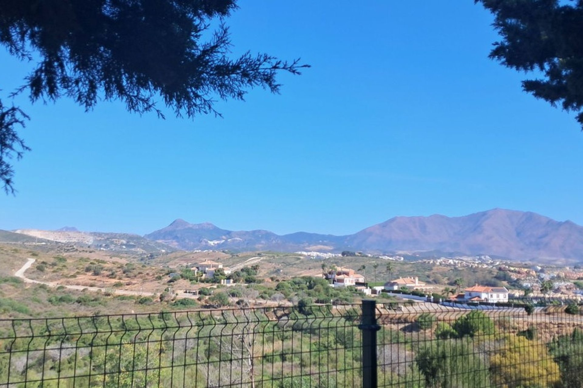 Resale - Apartment -
La Duquesa - Costa del Sol
