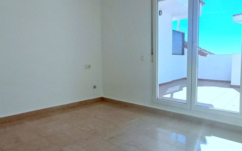 Resale - Apartment -
La Duquesa - Costa del Sol