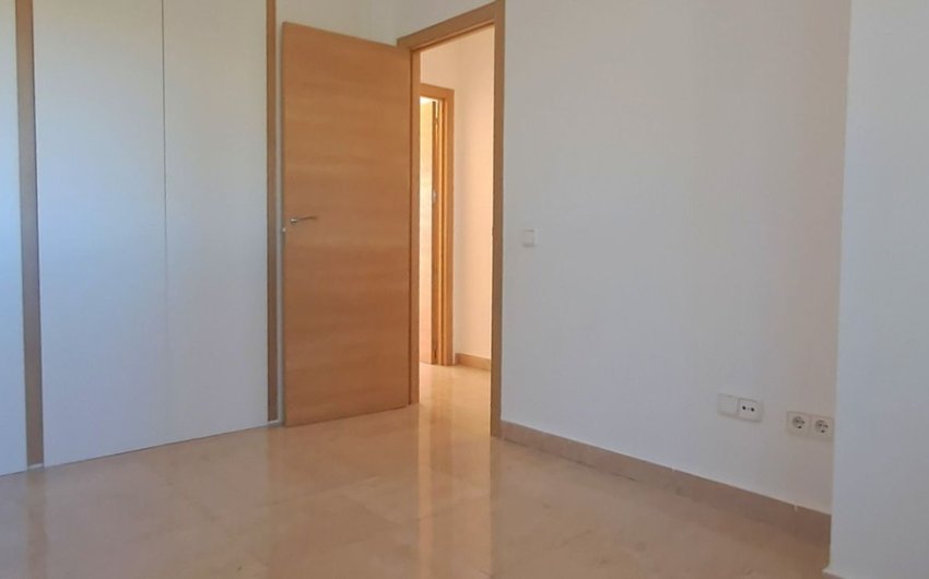 Resale - Apartment -
La Duquesa - Costa del Sol