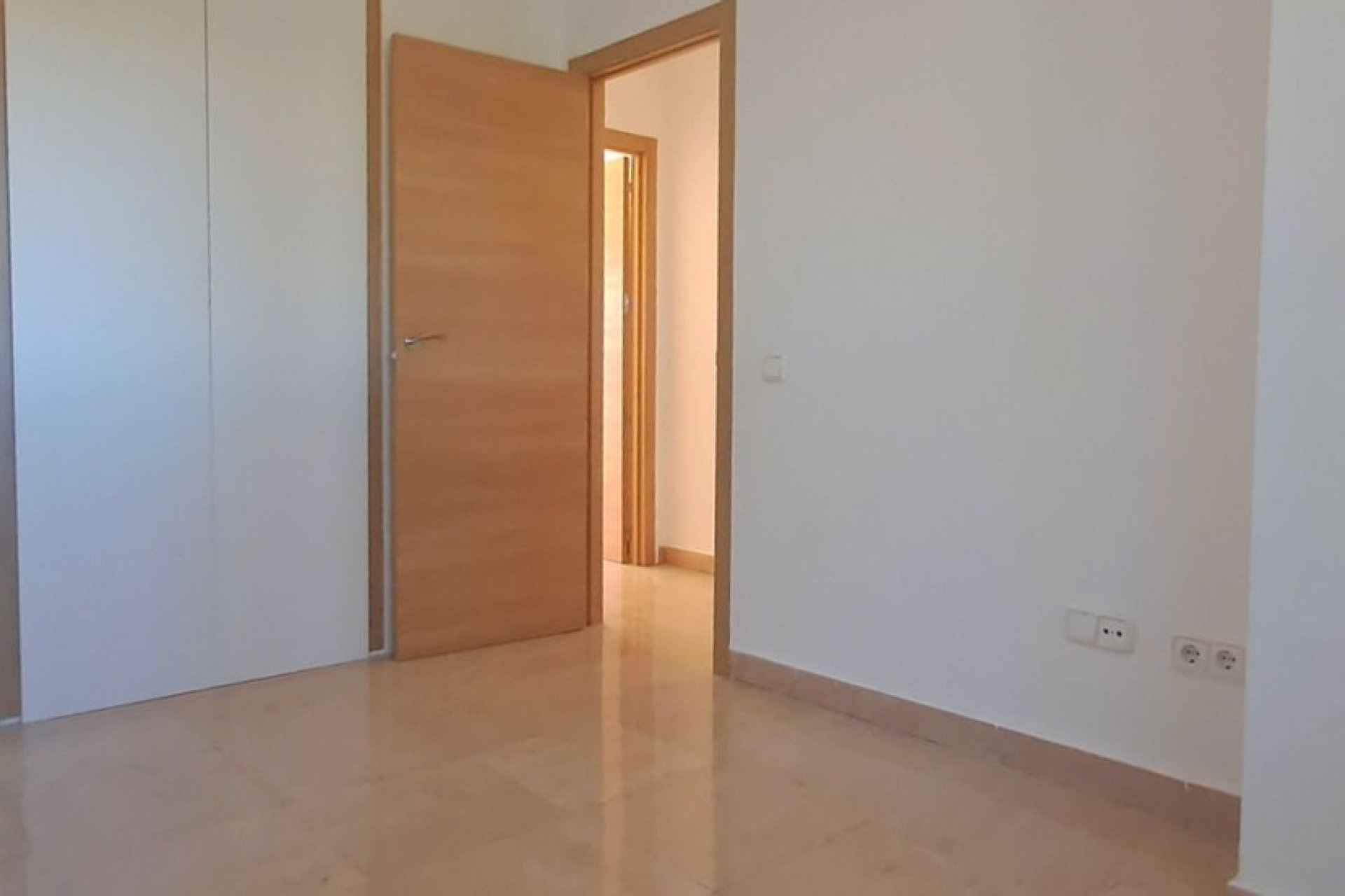 Resale - Apartment -
La Duquesa - Costa del Sol
