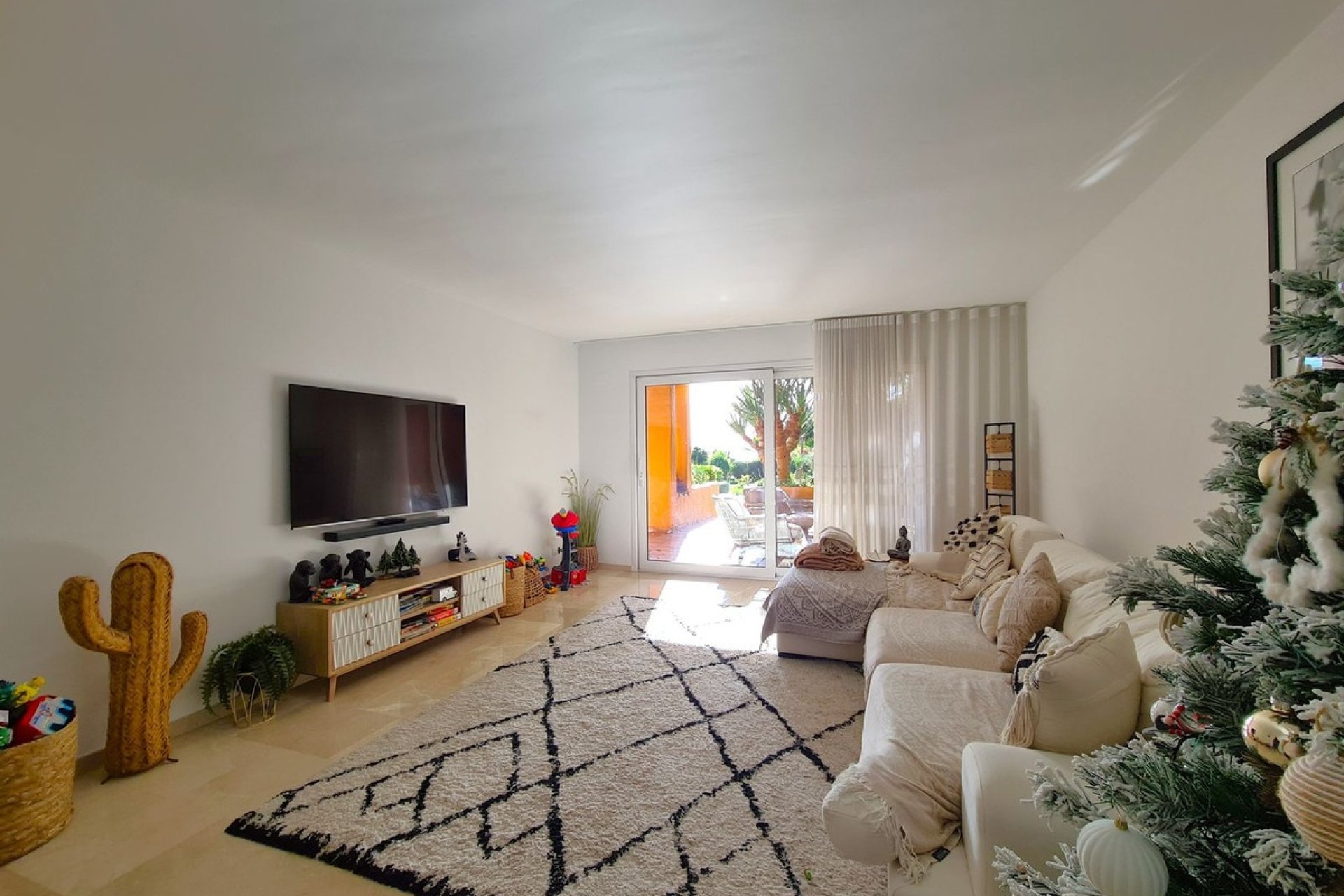 Resale - Apartment -
La Duquesa - Costa del Sol