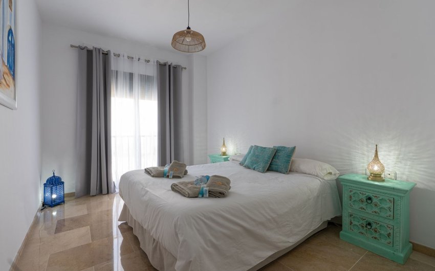 Resale - Apartment -
La Duquesa - Costa del Sol