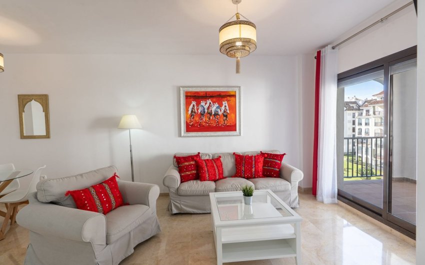 Resale - Apartment -
La Duquesa - Costa del Sol