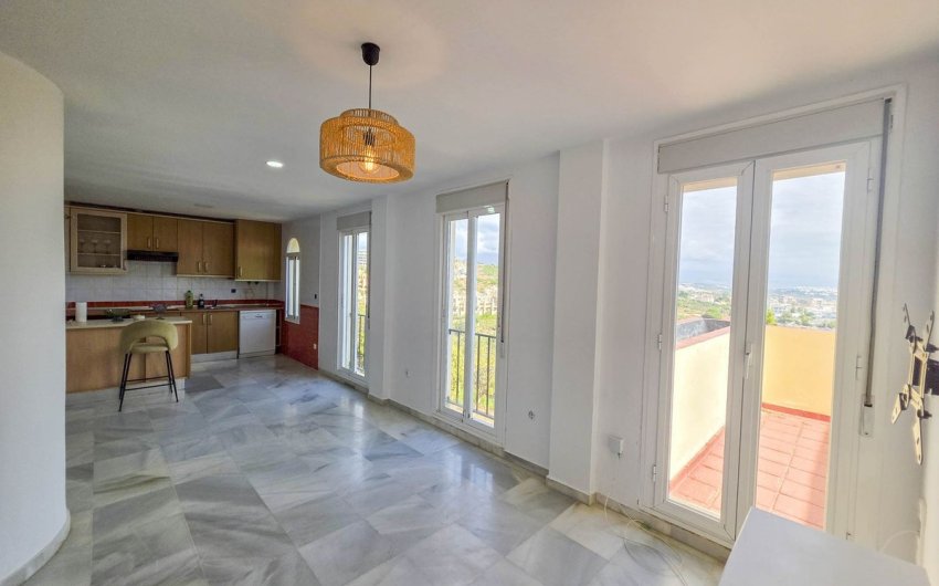 Resale - Apartment -
La Duquesa - Costa del Sol