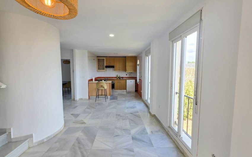 Resale - Apartment -
La Duquesa - Costa del Sol