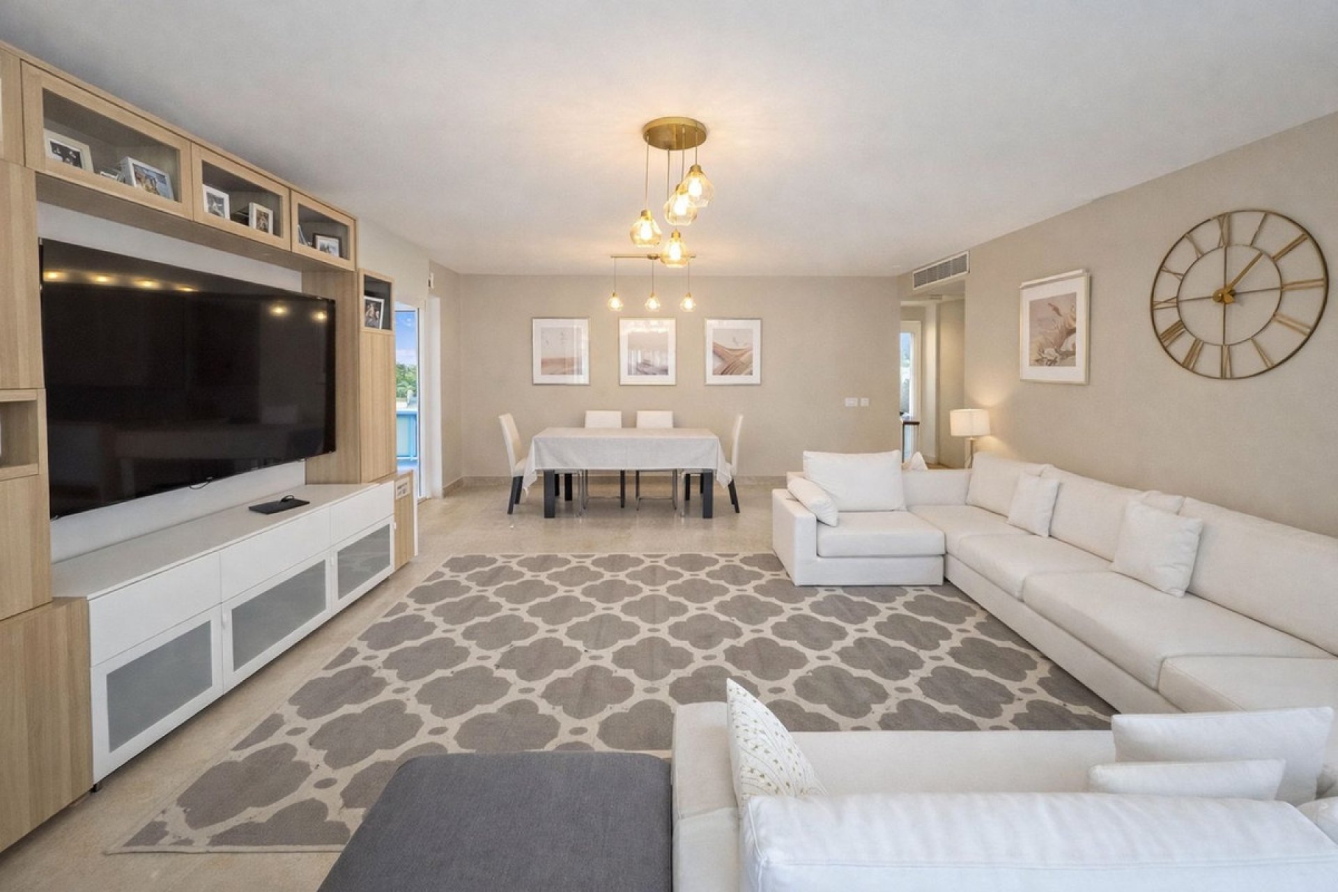 Resale - Apartment -
La Duquesa - Costa del Sol