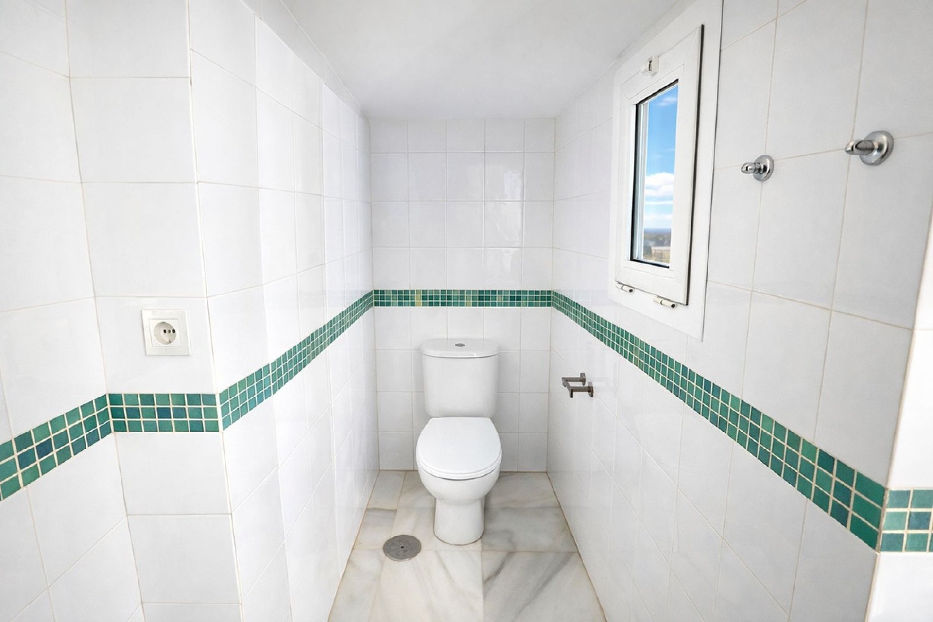 Resale - Apartment -
La Duquesa - Costa del Sol