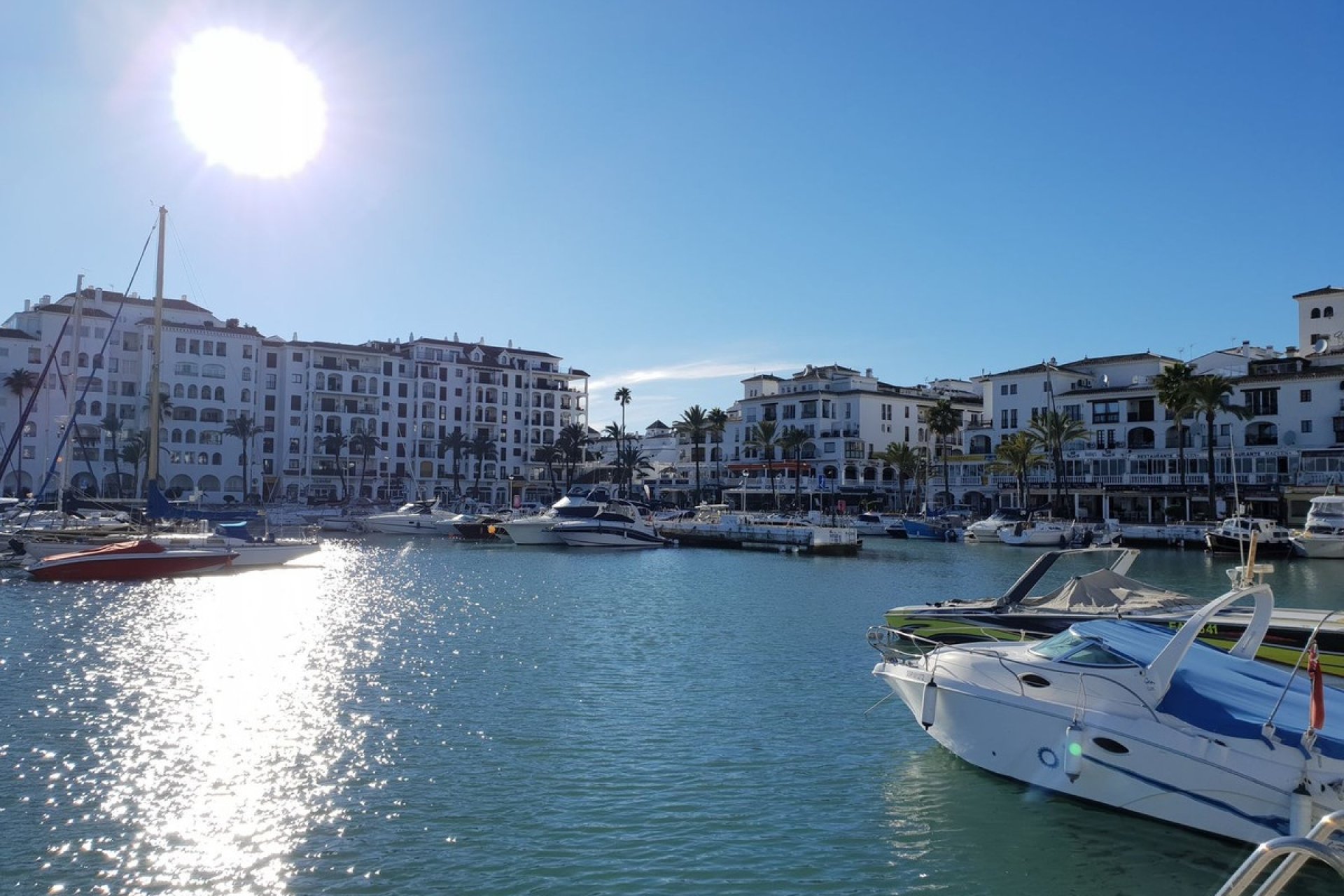 Resale - Apartment -
La Duquesa - Costa del Sol