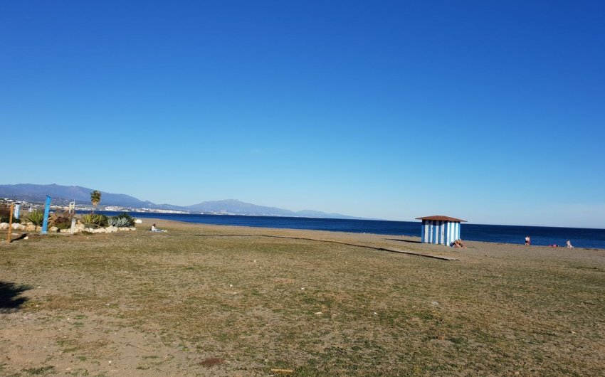 Resale - Apartment -
La Duquesa - Costa del Sol