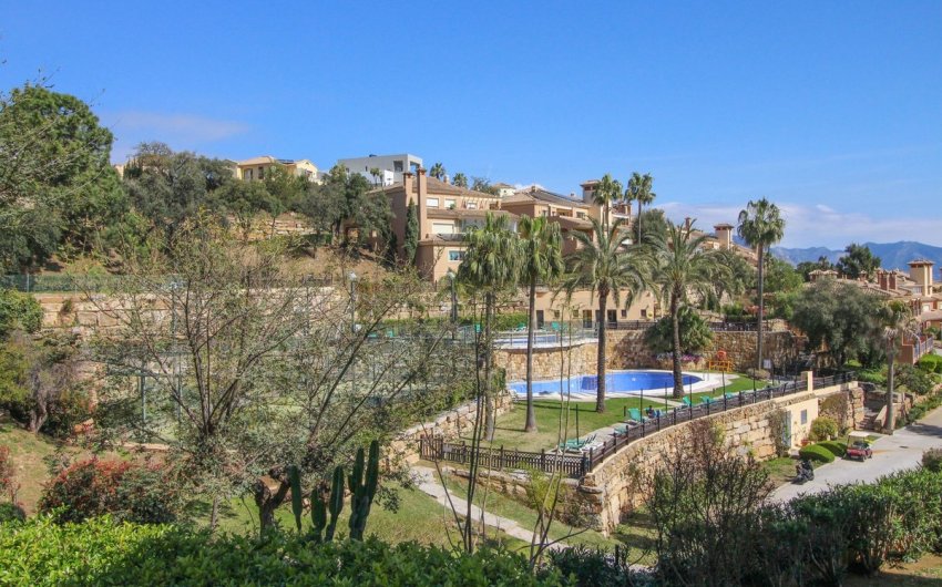 Resale - Apartment -
La Mairena - Inland