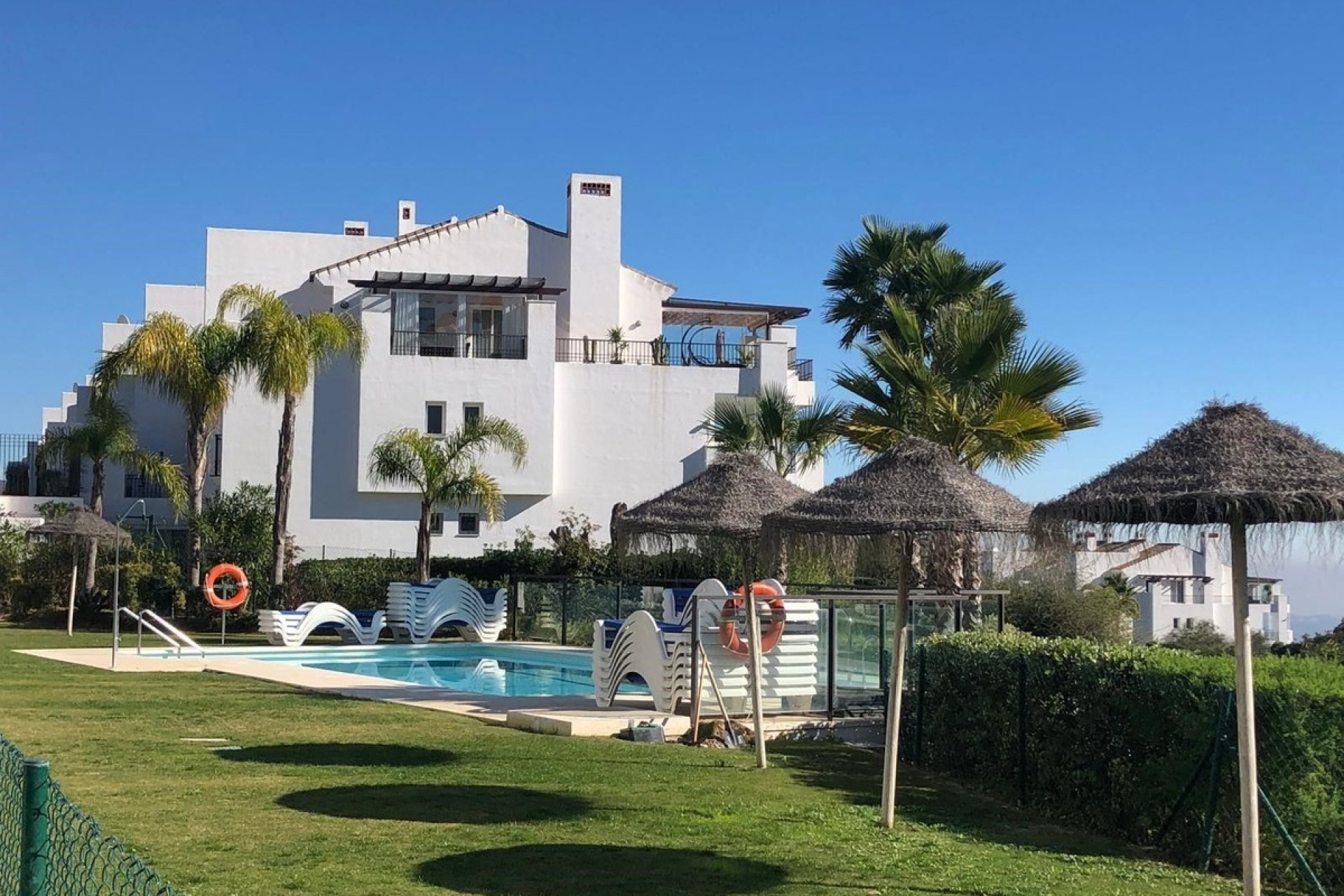 Resale - Apartment -
La Mairena - Inland