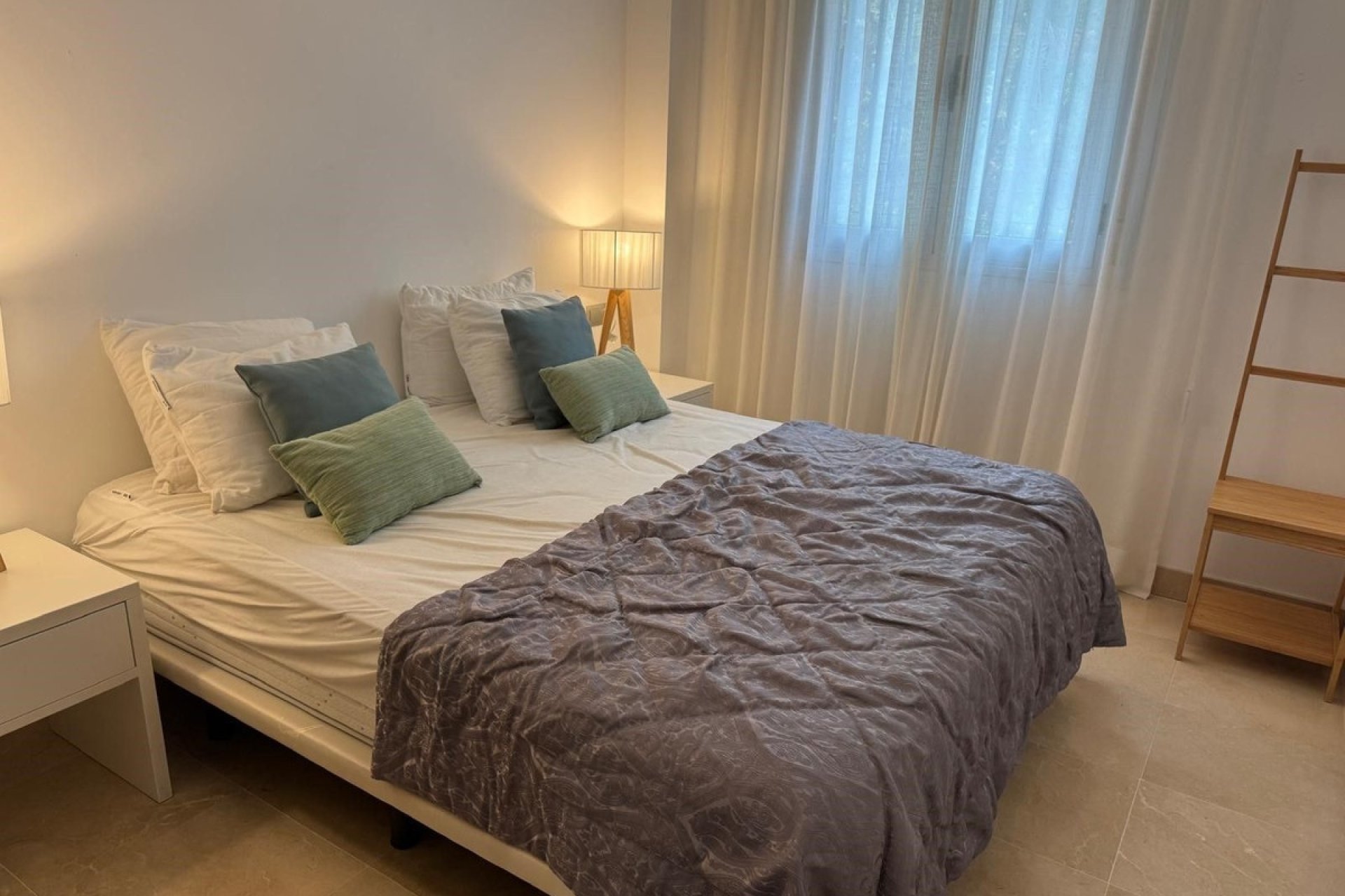Resale - Apartment -
La Mairena - Inland