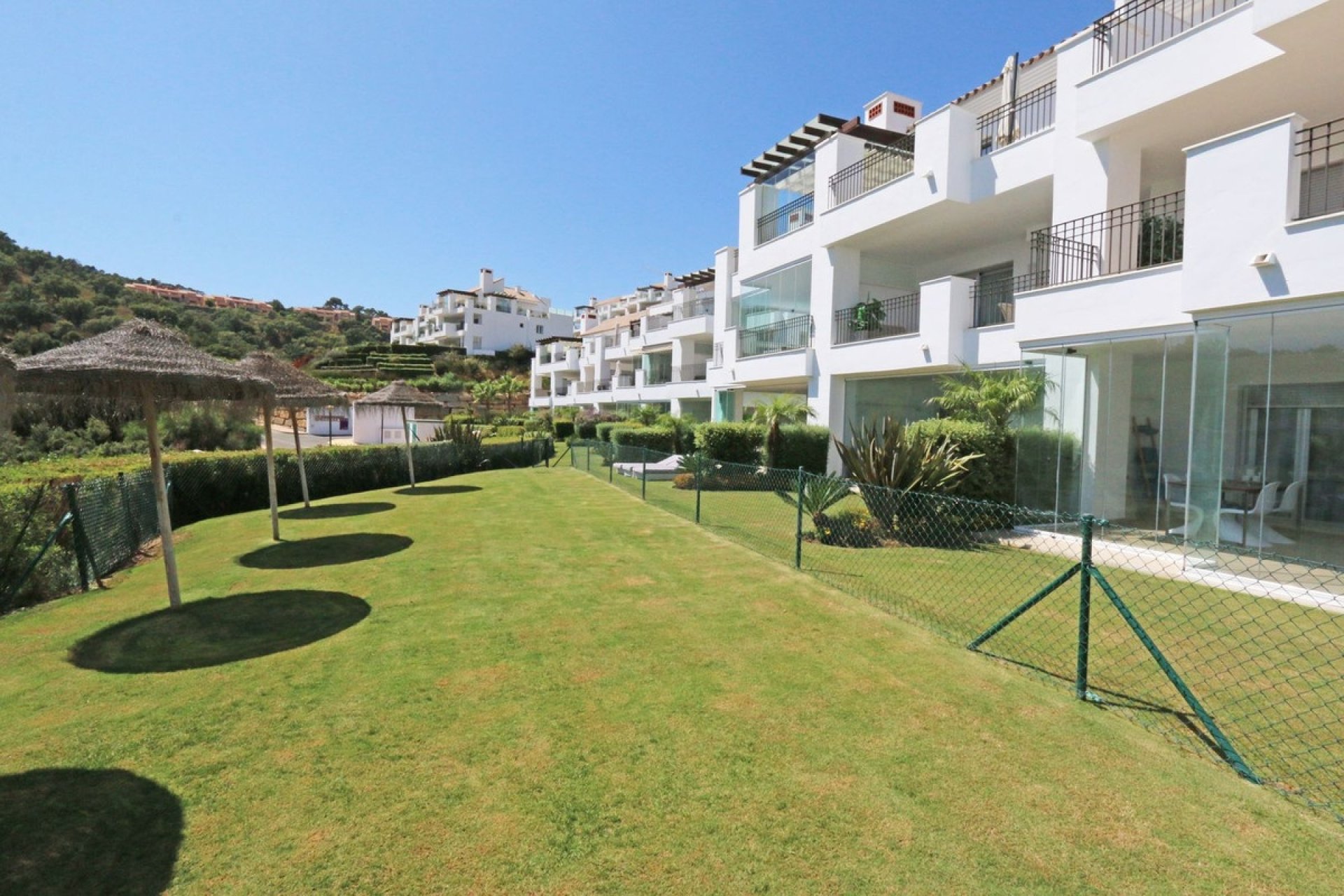 Resale - Apartment -
La Mairena - Inland