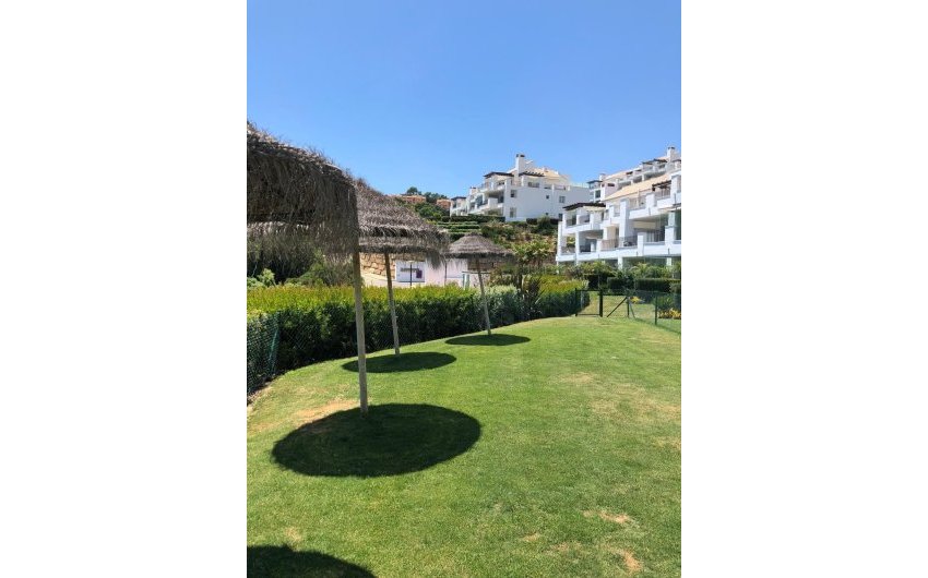 Resale - Apartment -
La Mairena - Inland