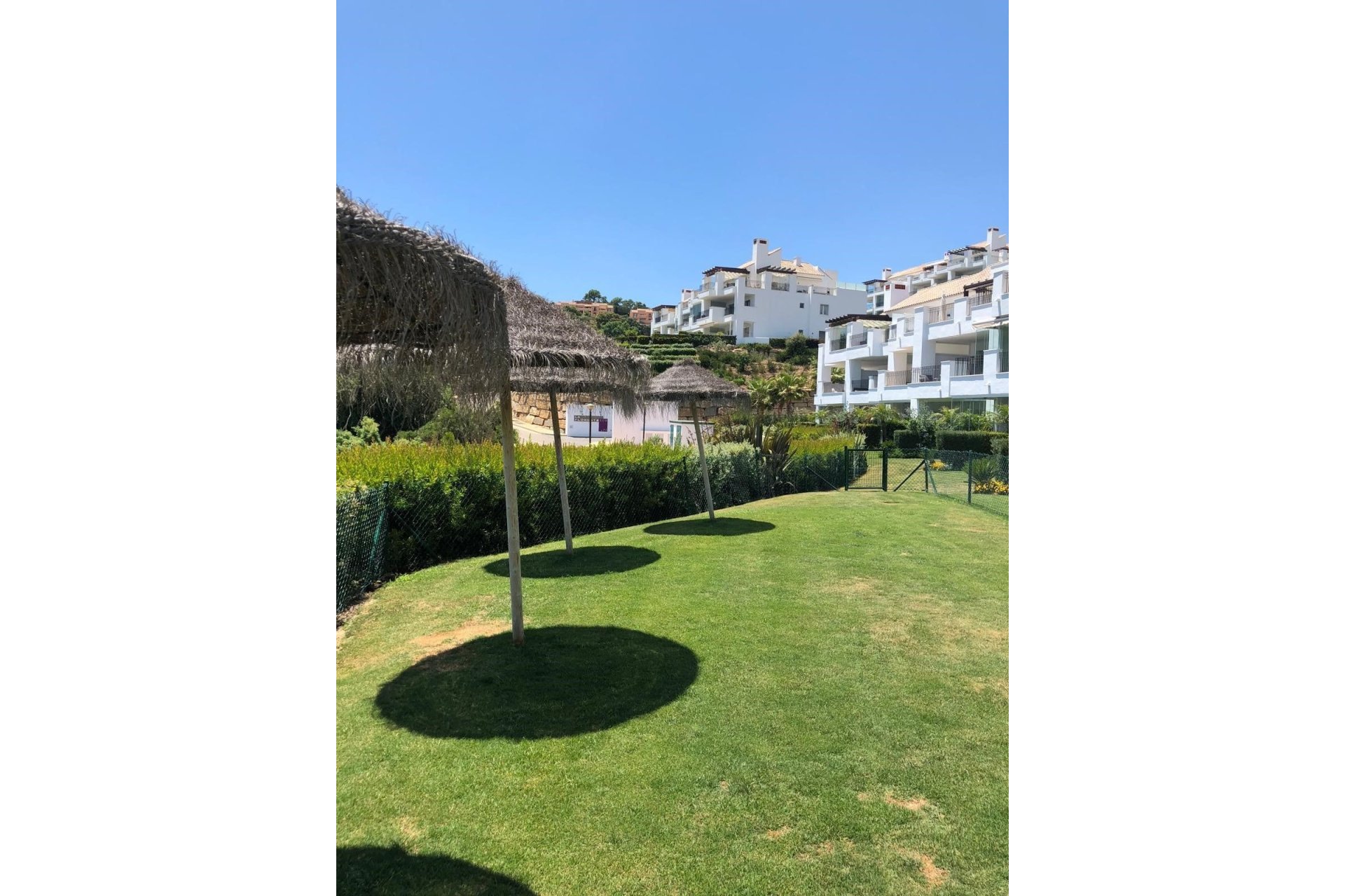 Resale - Apartment -
La Mairena - Inland