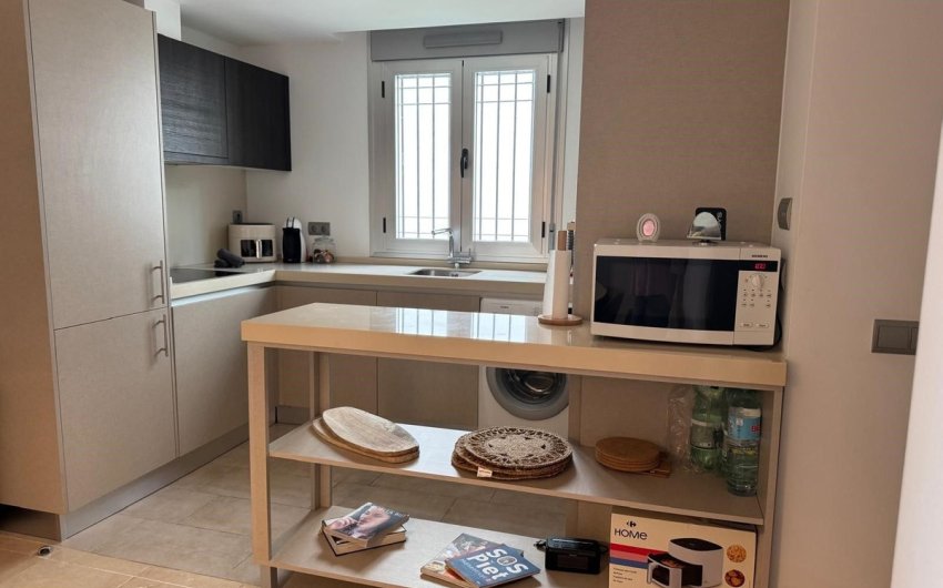 Resale - Apartment -
La Mairena - Inland
