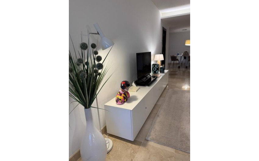 Resale - Apartment -
La Mairena - Inland