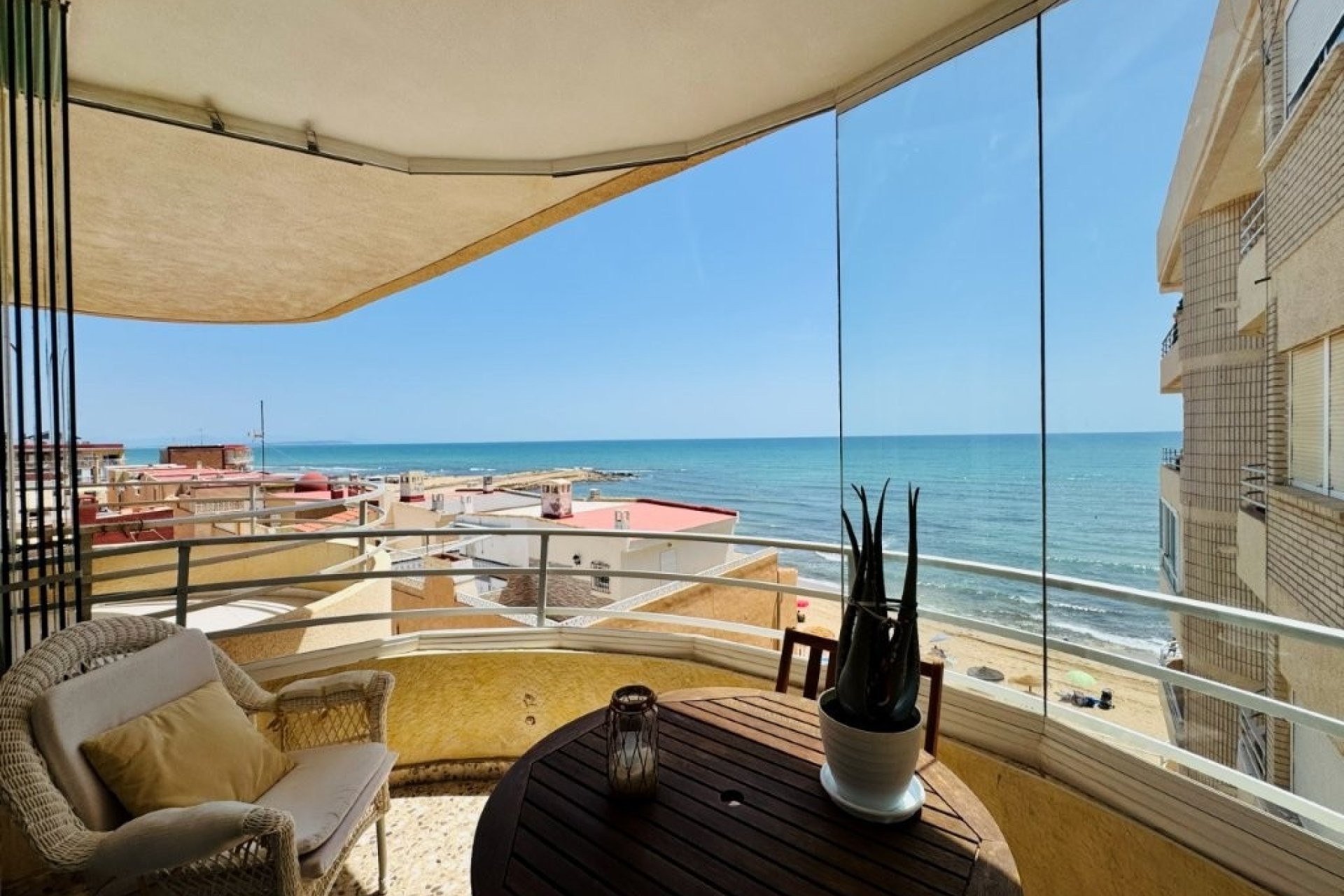 Resale - Apartment -
La Mata - Costa Blanca