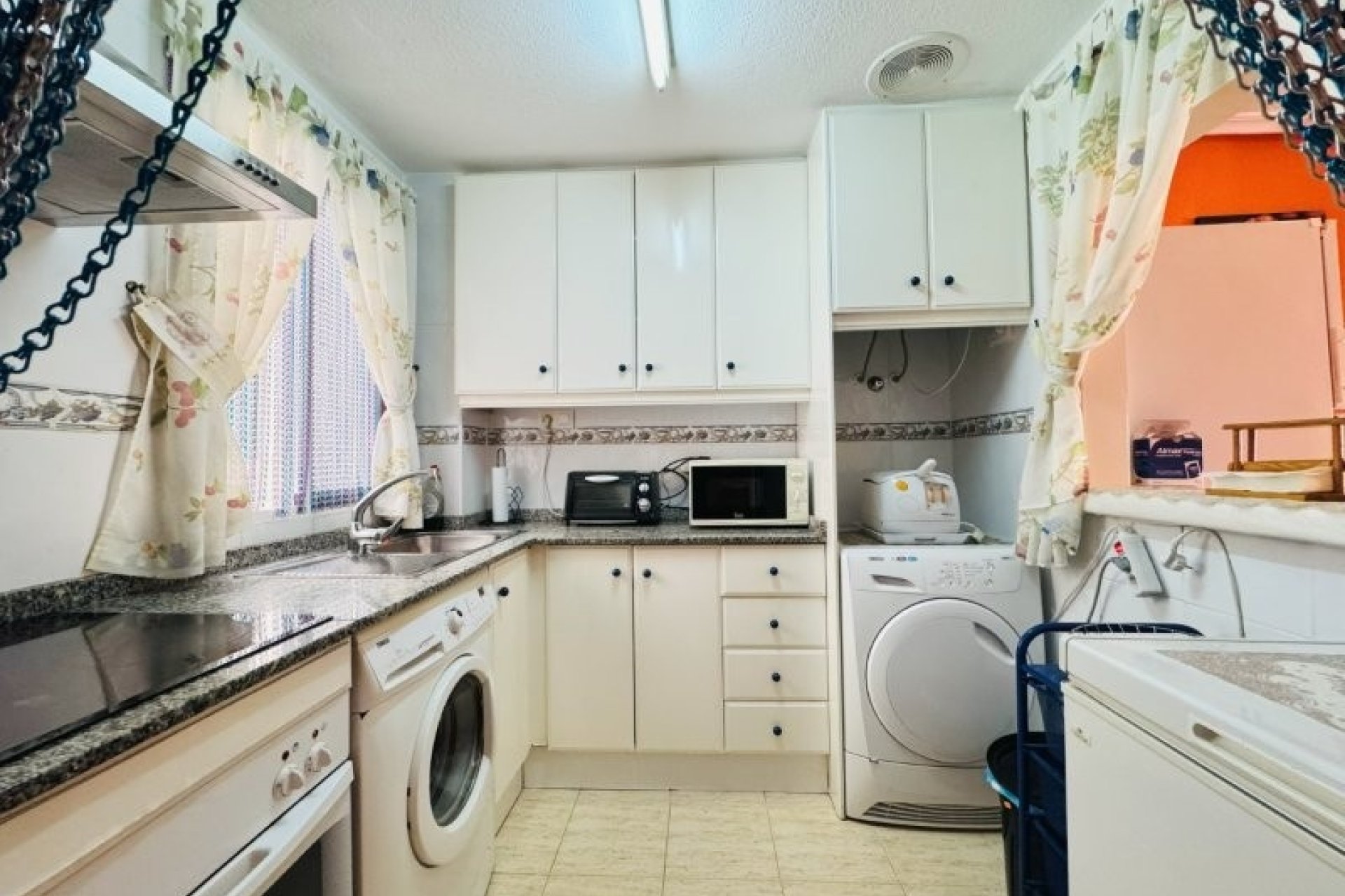 Resale - Apartment -
La Mata - Costa Blanca