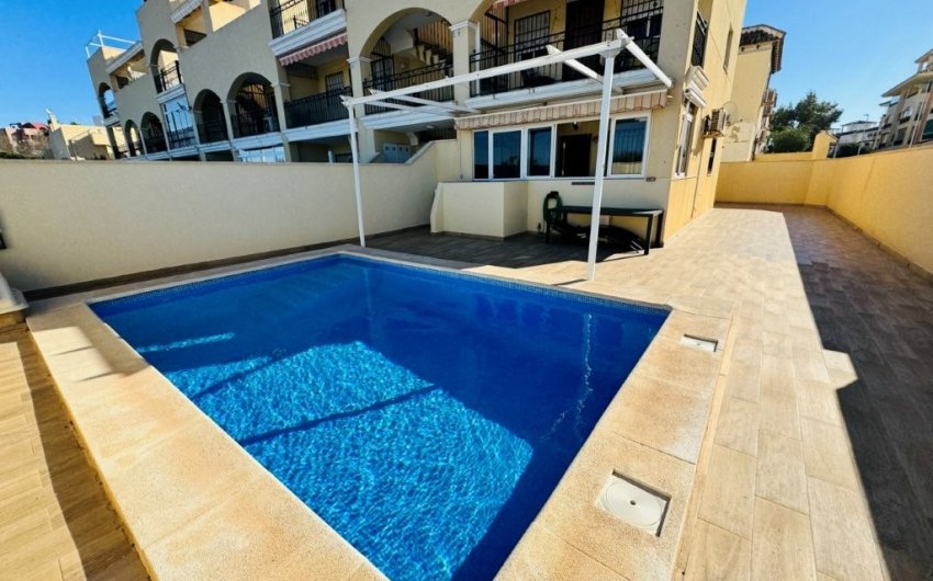 Resale - Apartment -
La Mata - Costa Blanca