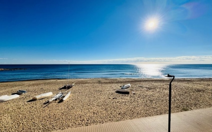 Resale - Apartment -
La Mata - Costa Blanca