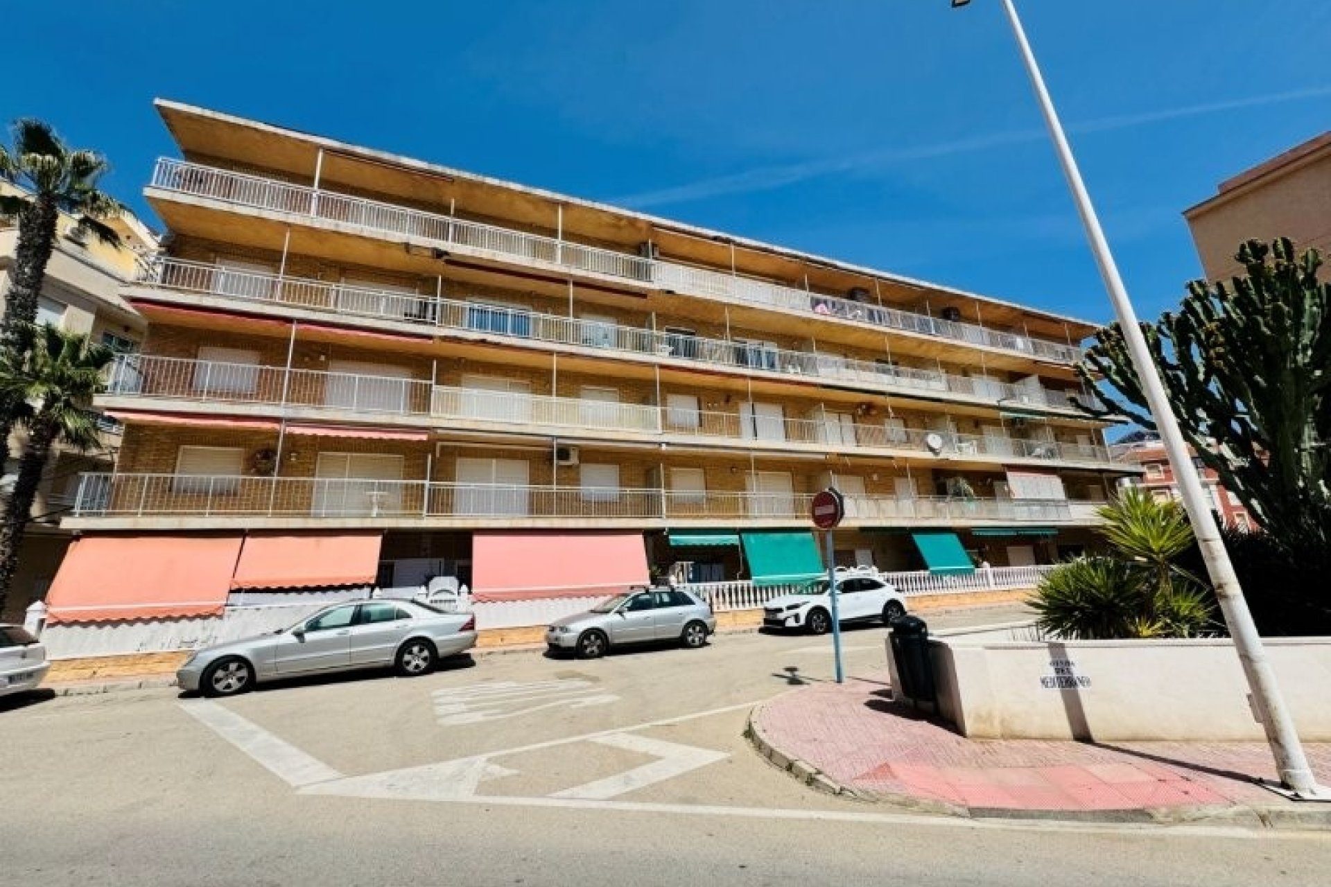 Resale - Apartment -
La Mata - Costa Blanca