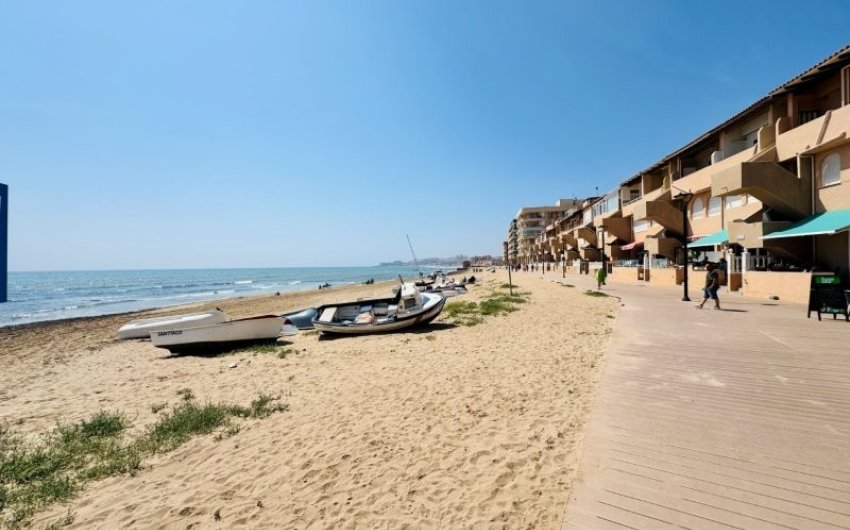 Resale - Apartment -
La Mata - Costa Blanca