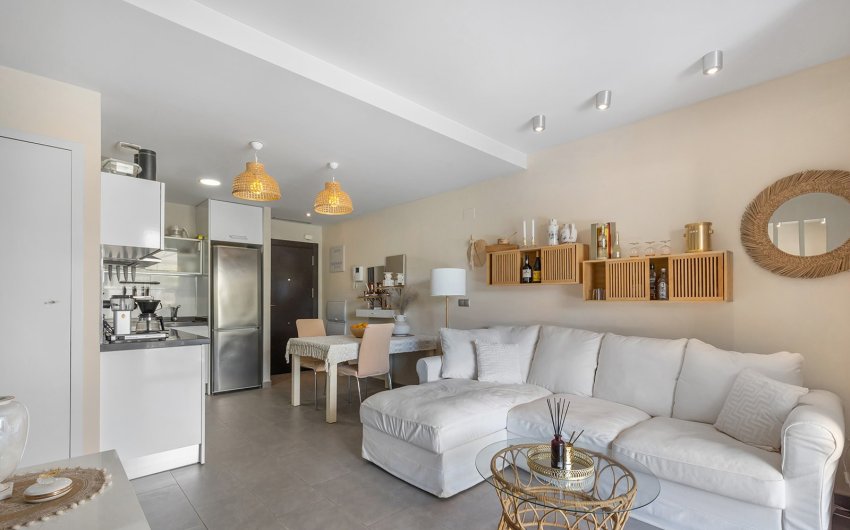 Resale - Apartment -
La Mata - Playa