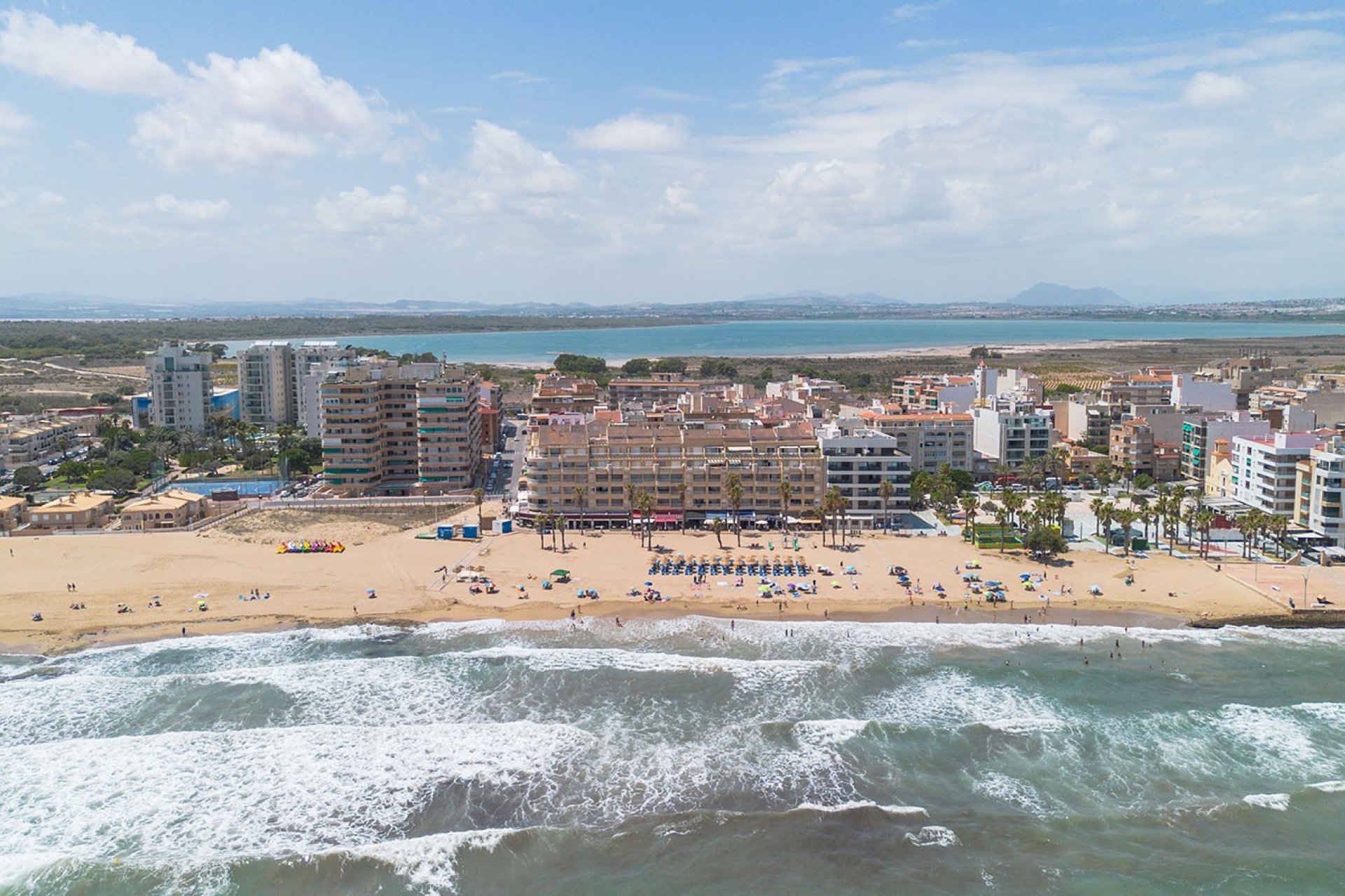 Resale - Apartment -
La Mata - Playa