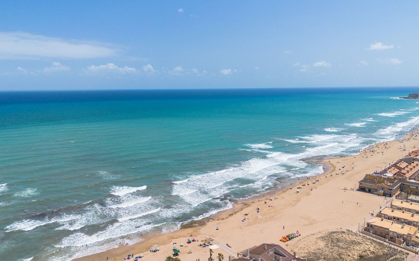 Resale - Apartment -
La Mata - Playa