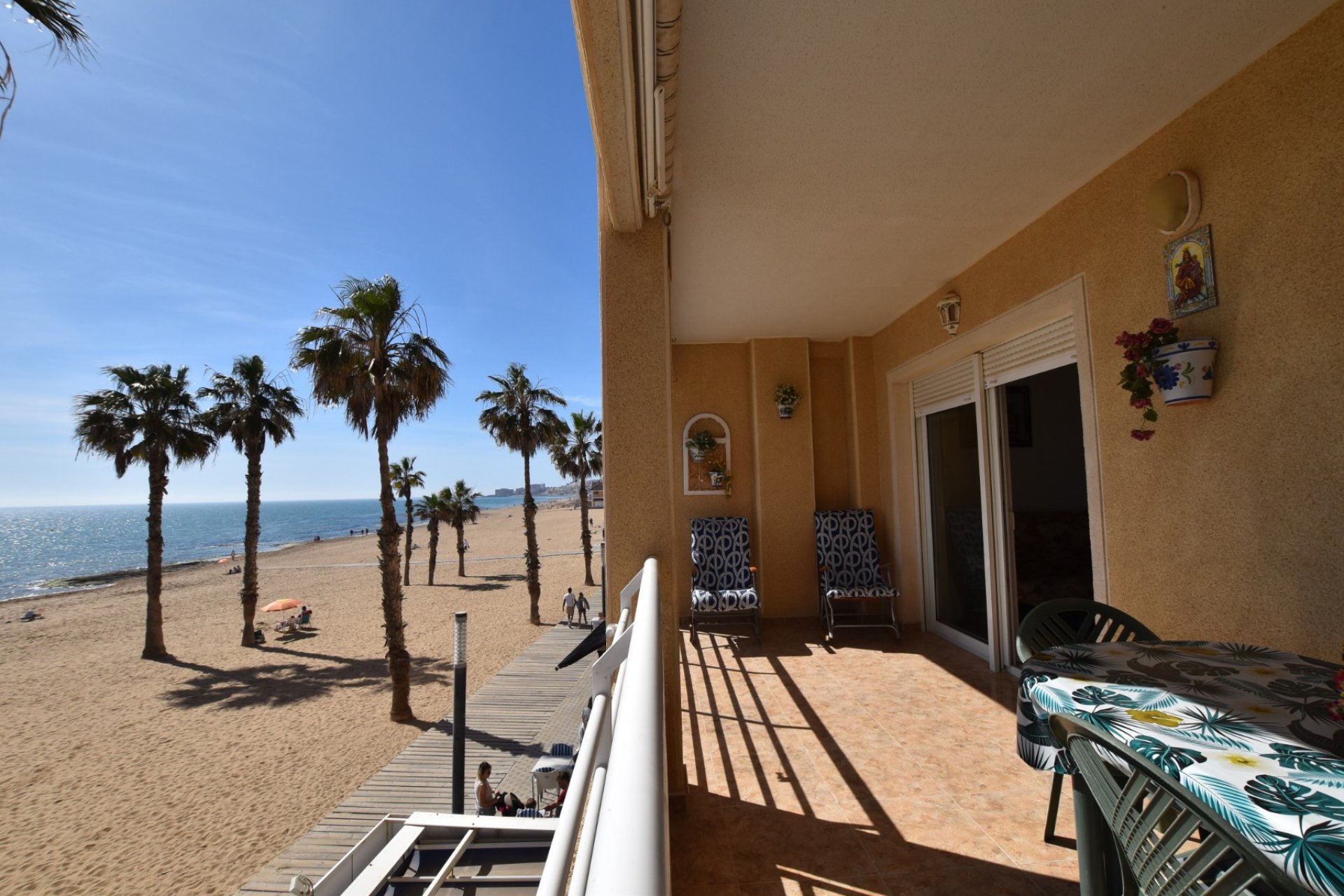 Resale - Apartment -
La Mata