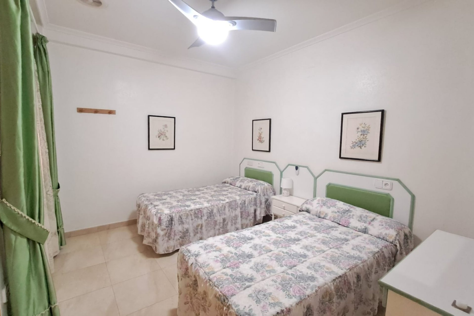 Resale - Apartment -
La Mata