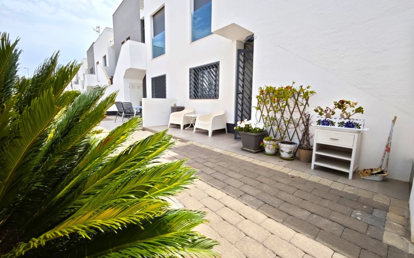Resale - Apartment -
La Zenia - Costa Blanca
