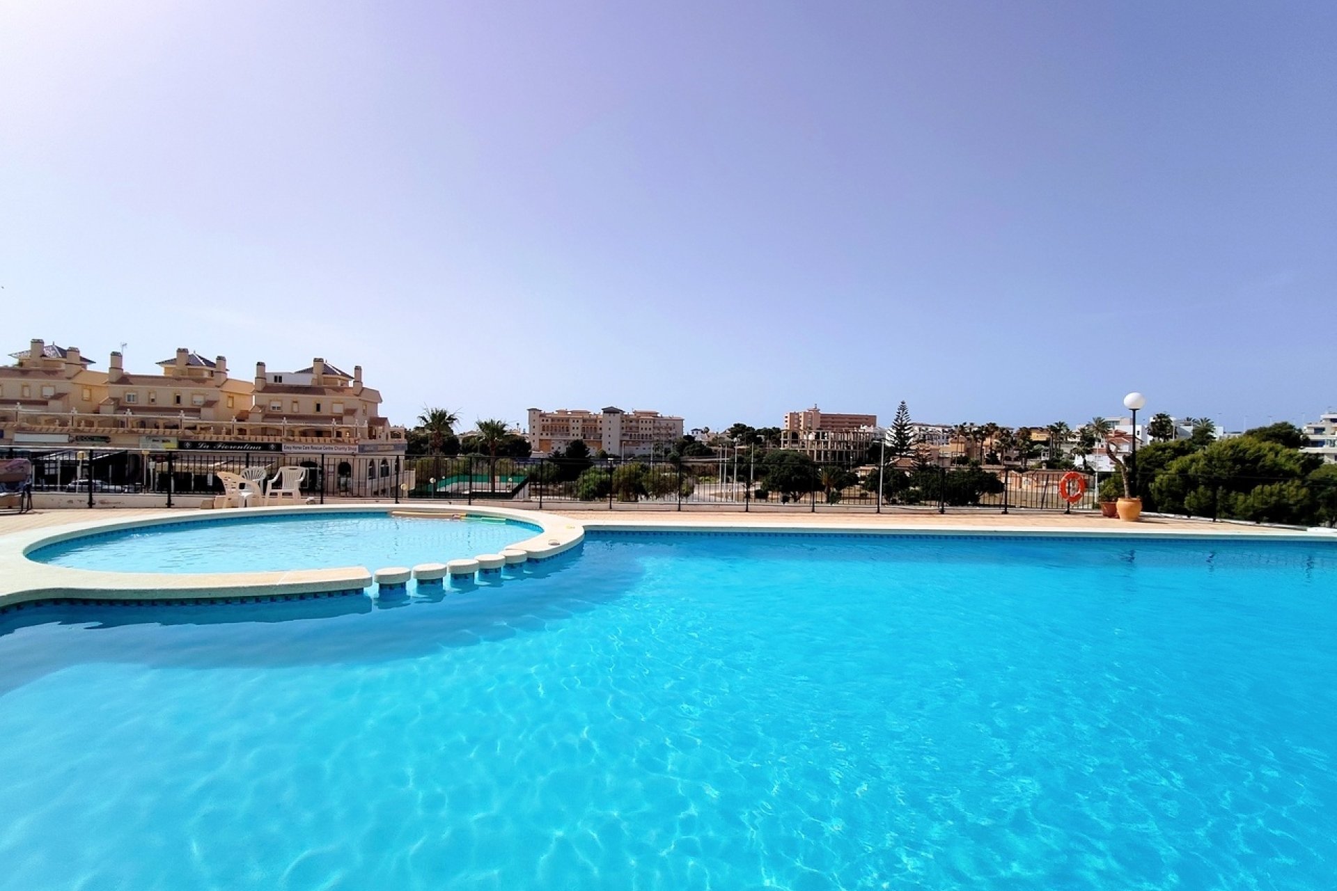 Resale - Apartment -
La Zenia - Costa Blanca