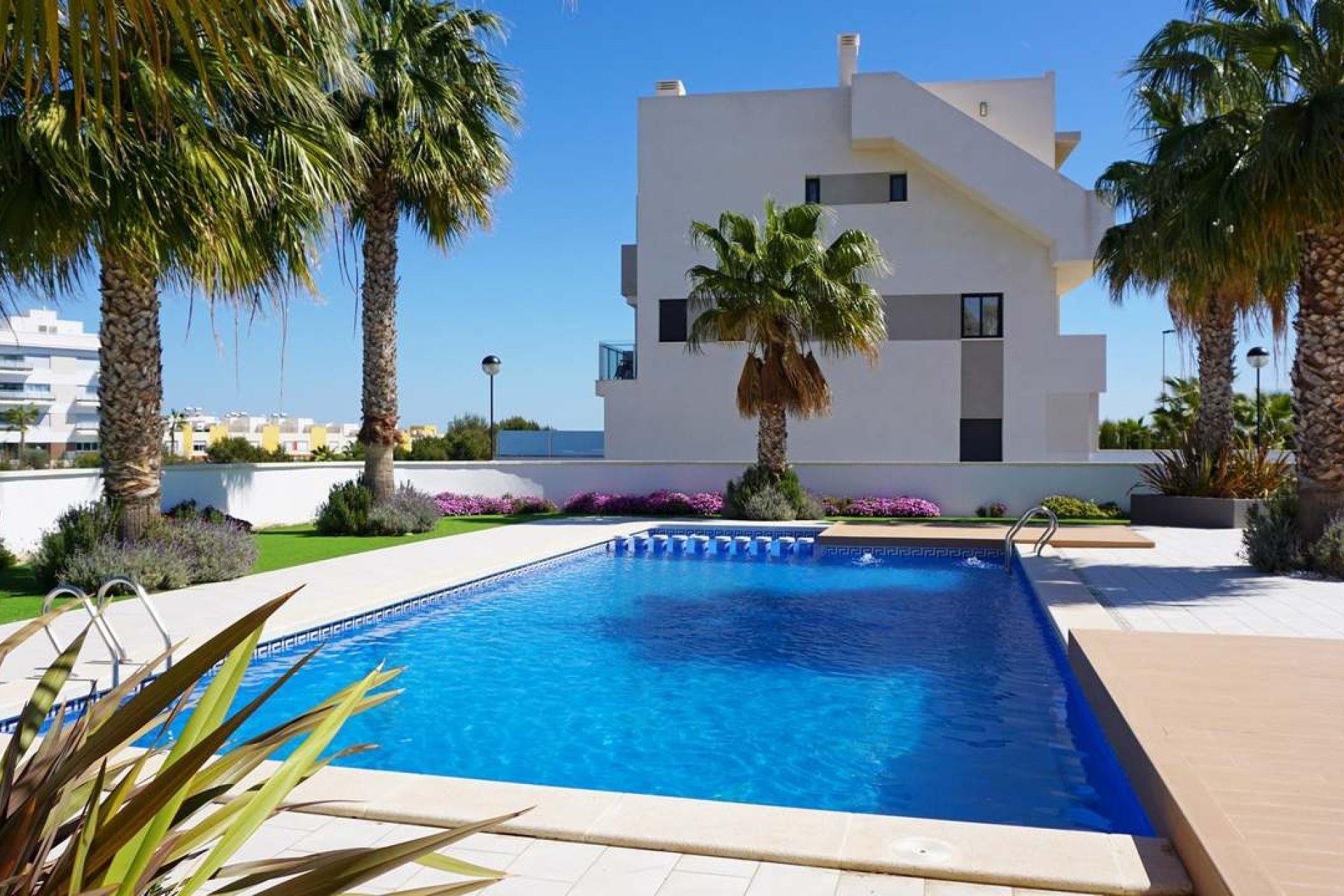 Resale - Apartment -
La Zenia - Costa Blanca