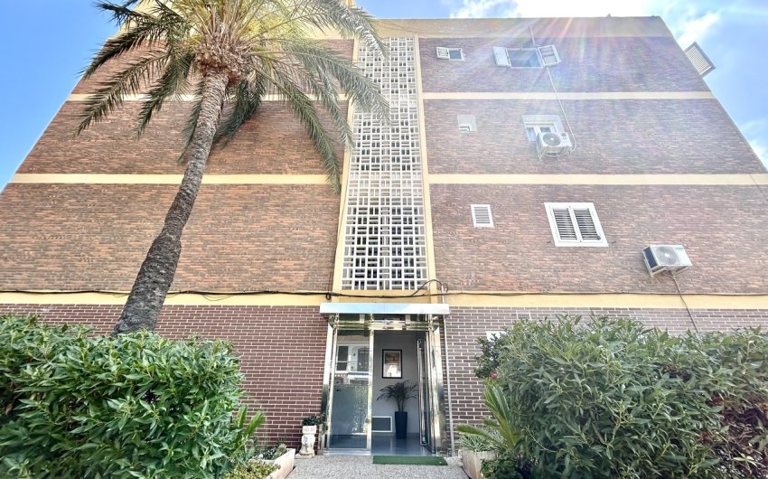 Resale - Apartment -
La Zenia - Costa Blanca