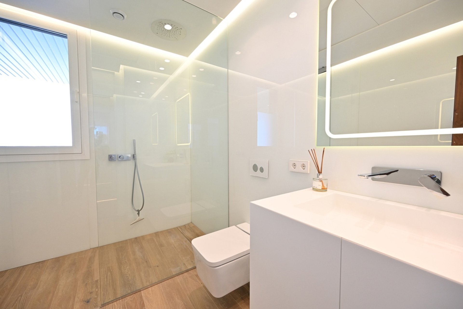 Resale - Apartment -
Las Colinas Golf - Costa Blanca
