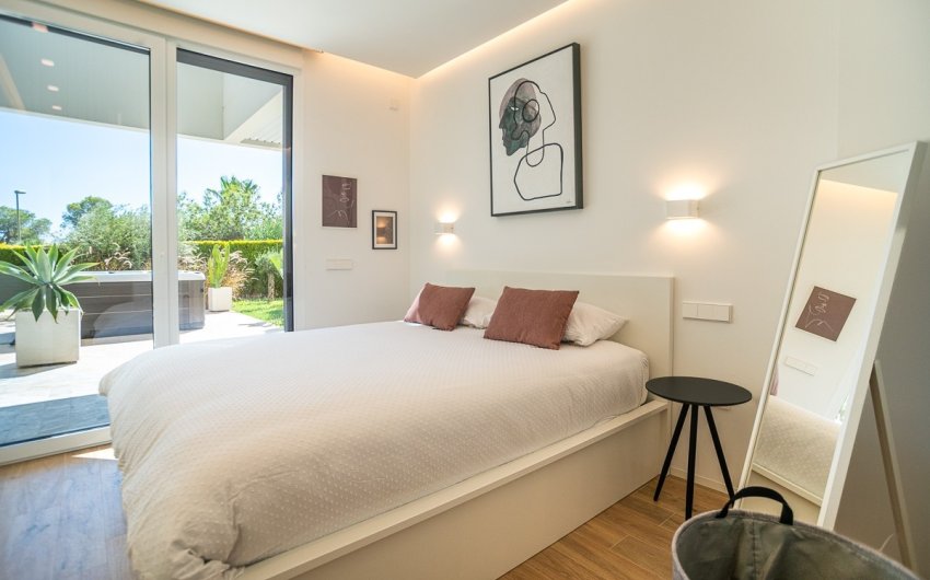 Resale - Apartment -
Las Colinas Golf - Costa Blanca