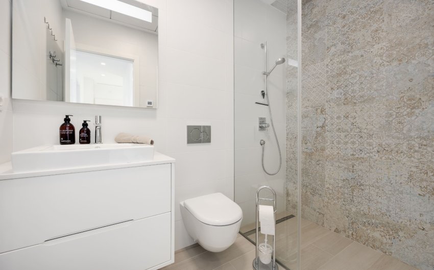 Resale - Apartment -
Las Colinas Golf Resort - Las Colinas golf