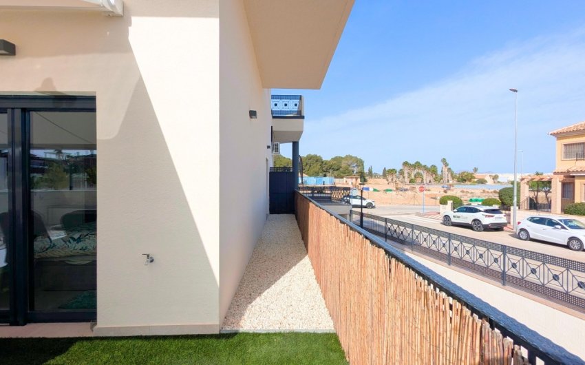 Resale - Apartment -
Lo Crispin - Inland