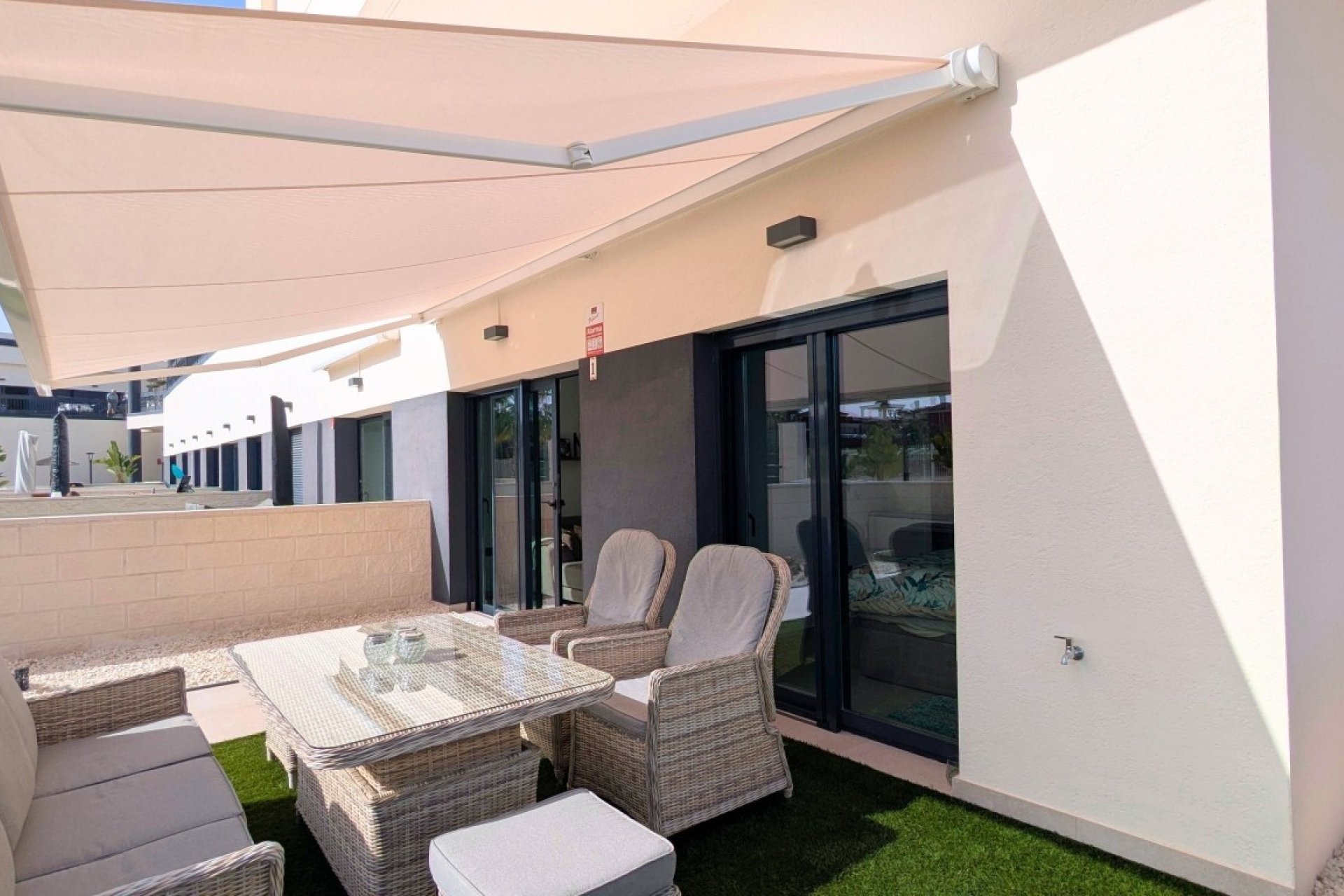 Resale - Apartment -
Lo Crispin - Inland