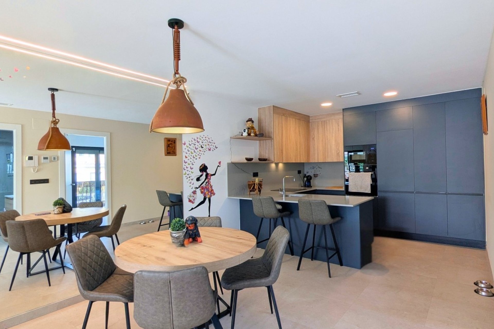 Resale - Apartment -
Lo Crispin - Inland
