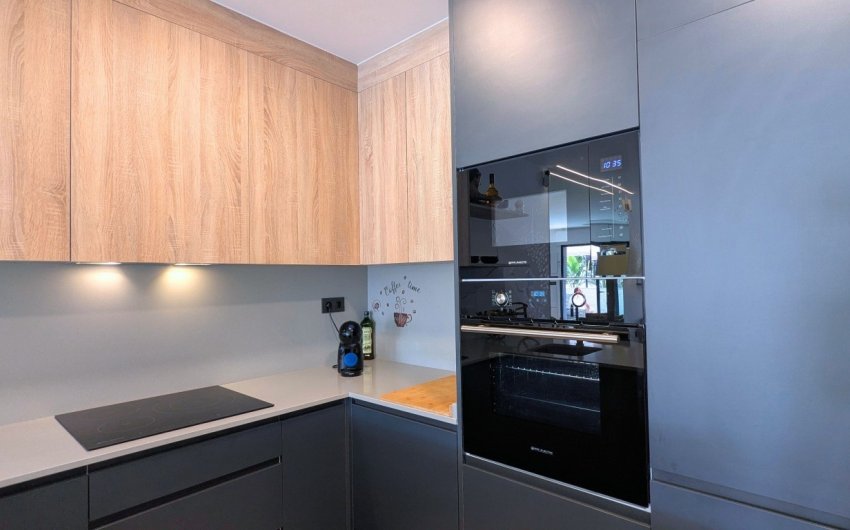 Resale - Apartment -
Lo Crispin - Inland
