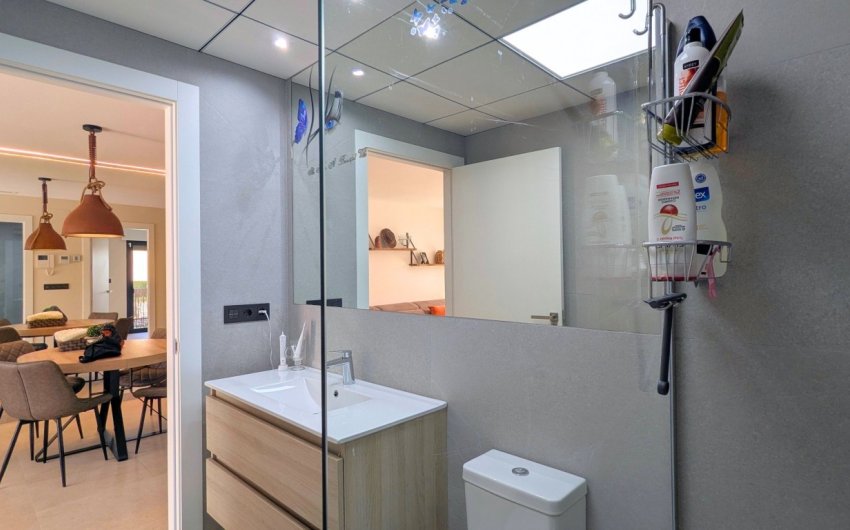 Resale - Apartment -
Lo Crispin - Inland
