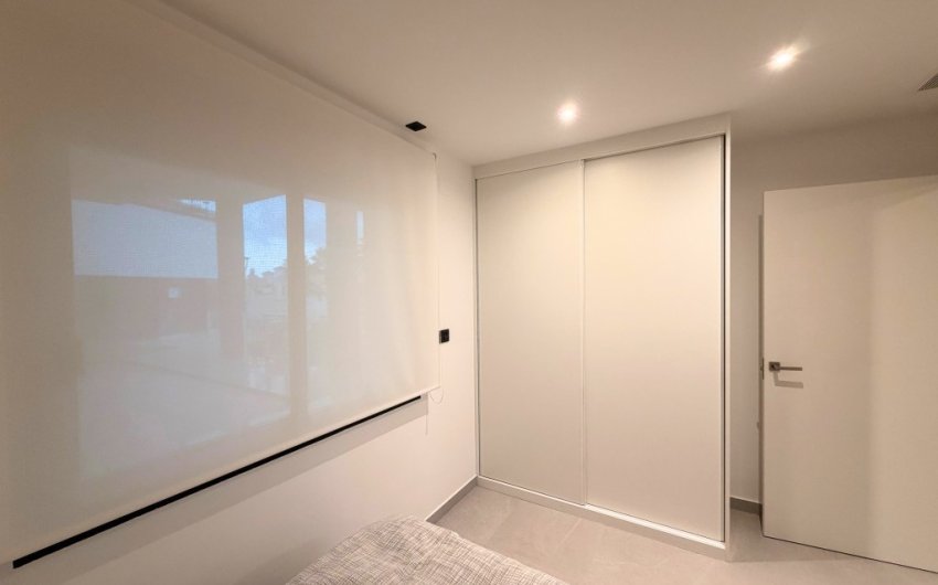 Resale - Apartment -
Lo Crispin - Inland
